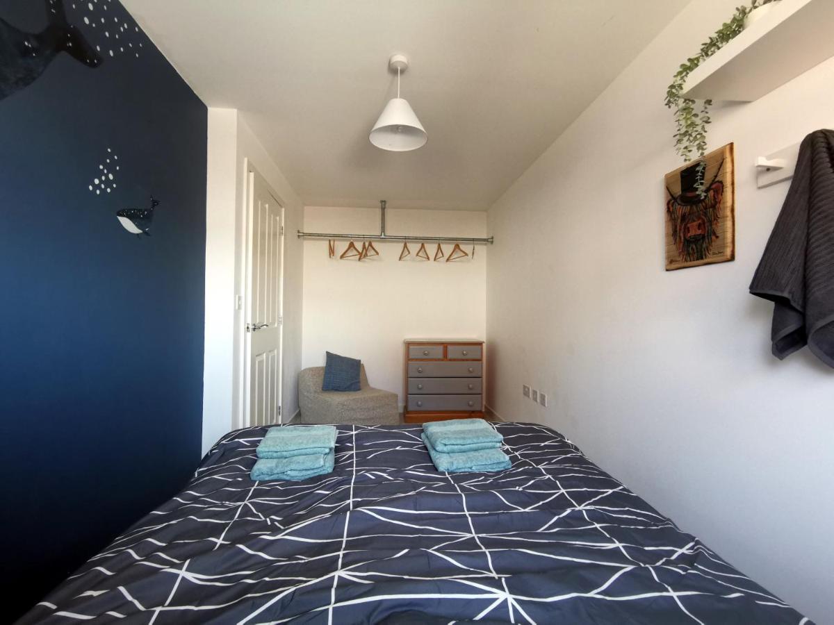2 Bedroom House With Free Parking Lyme Regis Exterior photo